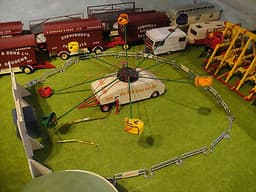 CORGI ERF 8 WHEEL CODE 3 TRUCK & TRAILER + OCTOPUS RIDE