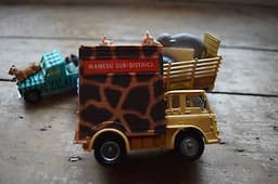 Corgi Gift Set 14 Daktari with original box c1960/1