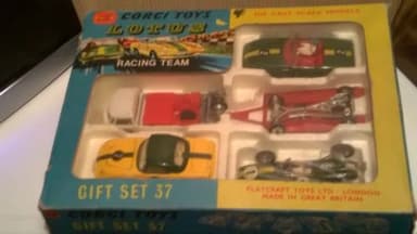Corgi Gift Set 37 Lotus Racing Team Set Boxed Elan Climax Coupe VW Breakdown