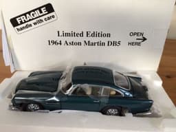 Danbury Mint 1964 Aston Martin DB5 Limited Ed - New and MINT in Aegean Blue RARE