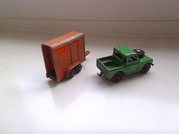 DINKY DUBLO MODEL No.73 LAND ROVER & HORSE BOX