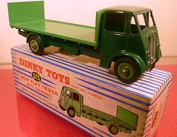 DINKY TOYS: GUY FLAT TRUCK WITH TAILBOARD: MECCANO DIECAST MODEL: MINT BOXED
