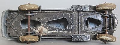 Dinky Toys Pre-War Petrol Tank Wagon Redline Gilco no.25d