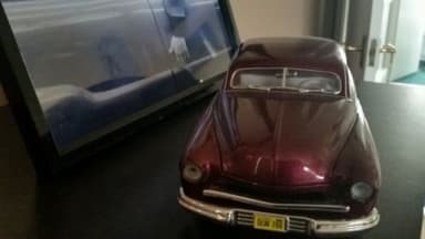 Ertl 1/18 american graffiti 1951 mercury