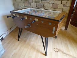 GLASS TOP RETRO 1970\'s PROFESSIONAL COIN-OPERATED FOOTBALL TABLE MACHINE