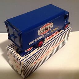 ORIGINAL BOXED DINKY TOYS 918 EVER READY GUY VAN