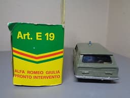 POLITOYS-E ITALY ART E-19 VINTAGE ALFA ROMEO GIULIA PRONTO INTERVENTO 1:43 NMIB