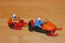 RARE Corgi Juniors No. 2506 AMF Ski Daddler Snowmobile Complete