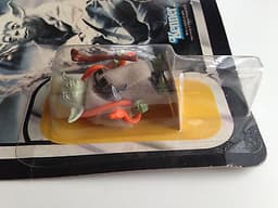 RARE Vintage Kenner Star Wars ESB Yoda MOC Carded Figure ESB 32 Back Super clear