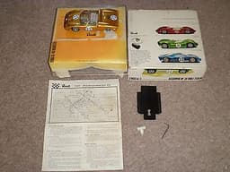 Revell Ford GT-40 Roadster 1/24 Scale Car Slot Racer.