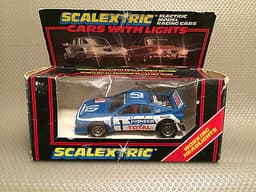 Scalextric C145 Pioneer Lancia 037 Rally with Working Headlights 1:32 Slot Car