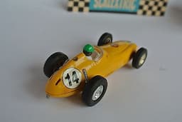 Scalextric NICE yellow B.R.M. C59 France \'61 RARE slot car for Carrera Ninco
