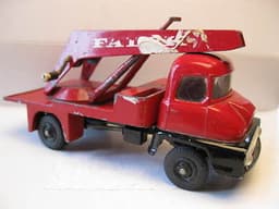 VILMER DENMARK -RARE ITEM- THAMES TRADES TRUCK W/CRANE . FALCK DECALS.1960\'S