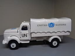 VILMER DENMARK VINTAGE 1950\'S VOLVO TRUCK UN UNITED NATIONS ULTRA RARE ITEM