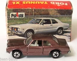 Vintage POLISTIL Ford Taunus XL Diecast Car Model Italy RJ16 Club 33 Politoys