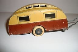 Vintage Pre war 1930\'s diecast Meccano Dinky 30g caravan, Cream and Brown