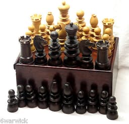 VINTAGE WOODEN CALVERT STYLE CHESS SET COMPLETE BOXED E.C. SPURIN LONDON