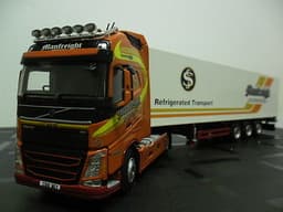 WSI Manfreight Volvo FH4 with fridge trailer. 1:50 scale like Tekno, Corgi, NZG
