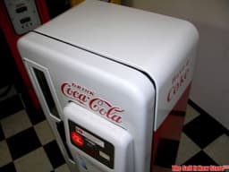 1950s Coca-Cola Cavalier CS72 72 Coin Operated Op Coke Vending Machine Soda Shop