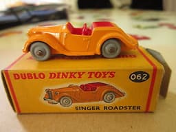 DUBLO DINKY TOYS SINGER ROADSTER 062 WITH BOX