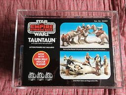 STAR WARS ESB VINTAGE 1982 PALITOY TAUNTAUN OPEN BELLY BOXED NEW AFA GRADED