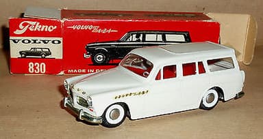 Tekno 830 Volvo 121 EX/B