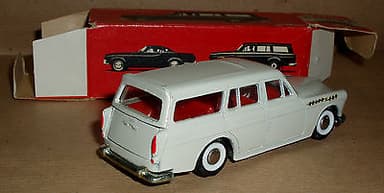 Tekno 830 Volvo 121 EX/B