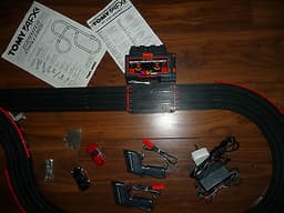 TOMY AFX AURORA COMPUTER CHALLENGE SLOT CAR TOY SET.FERRARI & PORSCHE.80\'S,90\'S.