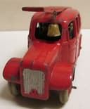 Dinky Toys, pre-war 25k Streamlined Fire Engine with Firemen rare