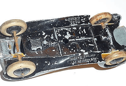 24h Sports Tourer by Dinky Toys