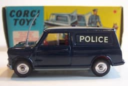 Corgi BMC Mini Police Van with Tracker Dog