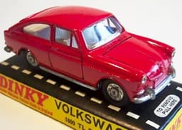 Volkswagen 1600 TL Fastback by Dinky Toys
