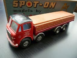 A Triang Spot On AEC Mammoth Major London Brick Company lorry die cast model