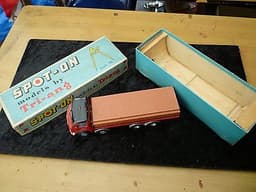 A Triang Spot On AEC Mammoth Major London Brick Company lorry die cast model