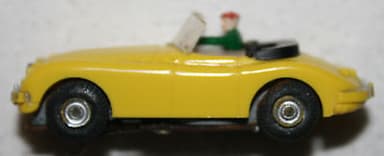 Aurora 1541 Yellow Jaguar Vibrator Slot Car - EX+ IN ORIGINAL BOX w/ Packaging