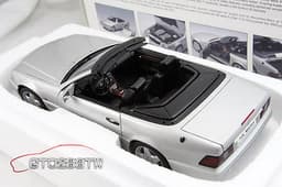AUTOart 1:18 scale Mercedes-Benz SL 600 V12 1997 -Silver (600SL)
