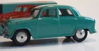 Austin Cambridge Saloon by Corgi Toys
