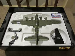 Corgi B17 Flying Fortress Aviation Archive Memphis Belle 75 Anniversary US33315