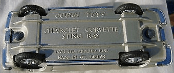 Chevrolet Corvette Stingray by Corgi
