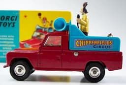 Chipperfields Circus Landrover Parade Vehicle by Corgi Toys