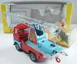 Chipperfields Circus Crane and Rhino Cage Set