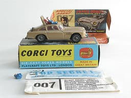 Corgi JAMES BOND DB5 no.261 superb, original from 1965 in box; all unrestored.