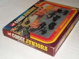 CORGI JUNIORS E3029 - MILITARY GIFT SET - COMPLETE & BOXED