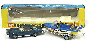 Corgi Oldsmobile Tornado with Swordfish Speedboat Giftset 36
