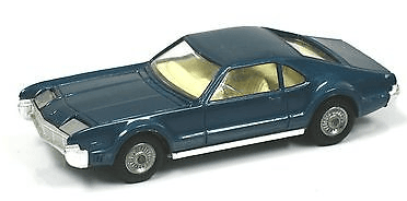 Corgi Oldsmobile Tornado with Swordfish Speedboat Giftset 36