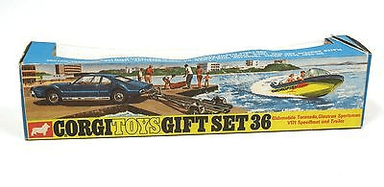 Corgi Oldsmobile Tornado with Swordfish Speedboat Giftset 36