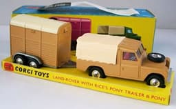 Land Rover with Rices Pony Trailer Gift Set