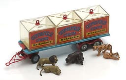 Corgi Toys Gift Set 21 Chipperfields Circus Menagerie Transporter 1969-71