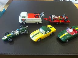CORGI TOYS GIFT SET 37 LOTUS RACING TEAM ,ALL MINT MODELS IN GOOD BOX