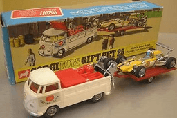 Corgi Volkswagen Breakdown Truck Cooper Maserati Gift Set 25